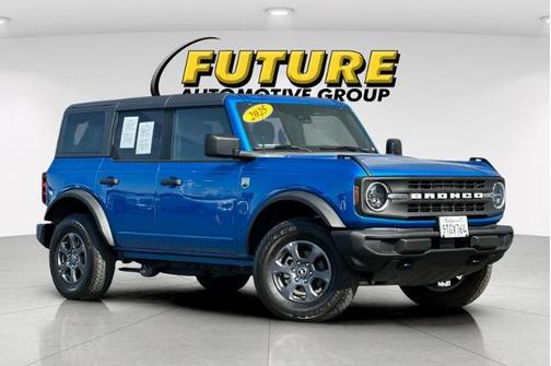 VELOCITY BLUE METALLIC 2025 Ford Bronco BIG BEND