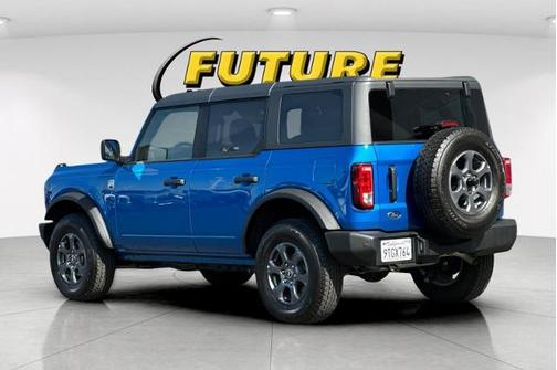 VELOCITY BLUE METALLIC 2025 Ford Bronco BIG BEND