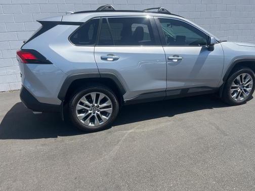 2023 Toyota RAV4 LIMITED