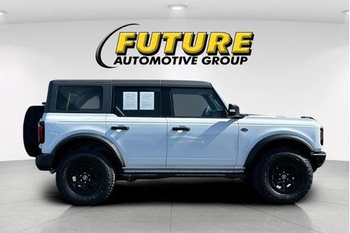 OXFORD WHITE 2024 Ford Bronco WILDTRAK