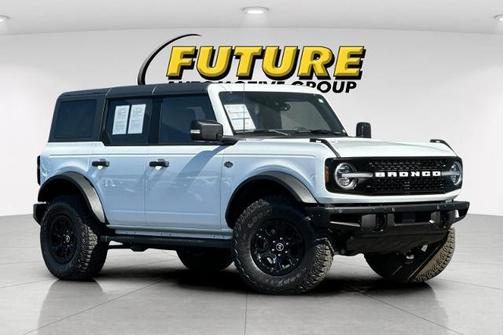 OXFORD WHITE 2024 Ford Bronco WILDTRAK