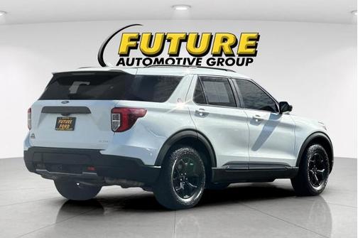 STAR WHITE MET TRI-COAT 2022 Ford Explorer TIMBERLINE