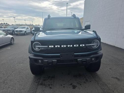 AZURE GRAY MET TRI-COAT 2025 Ford Bronco BADLANDS