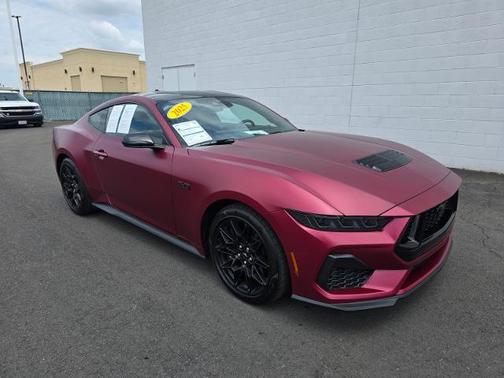 MOLTEN MAGENTA METALLIC TC 2025 Ford Mustang GT PREMIUM