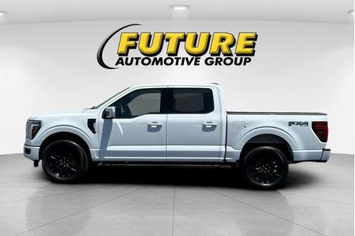OXFORD WHITE 2025 Ford F-150 LARIAT