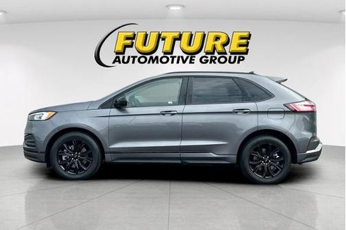 CARBONIZED GRAY 2023 Ford Edge SE
