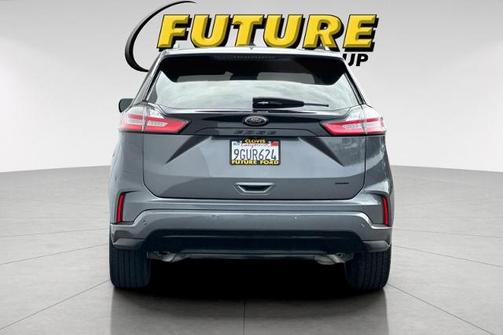 CARBONIZED GRAY 2023 Ford Edge SE