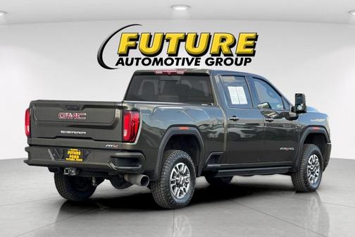 2022 GMC Sierra 2500 AT4