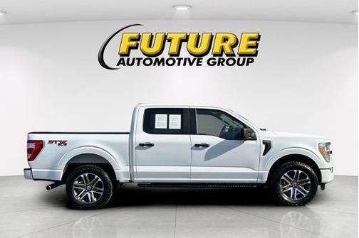 OXFORD WHITE 2022 Ford F-150 XL