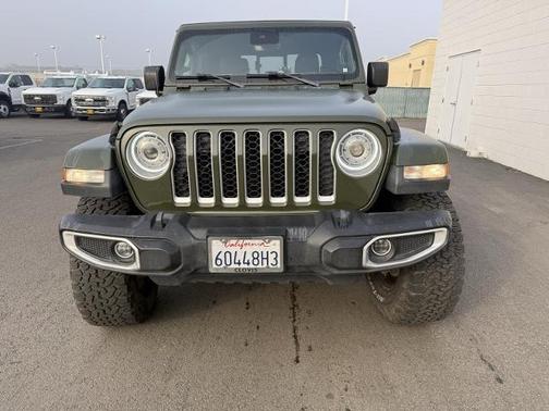 2021 Jeep Gladiator OVERLAND