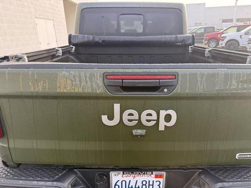 2021 Jeep Gladiator OVERLAND