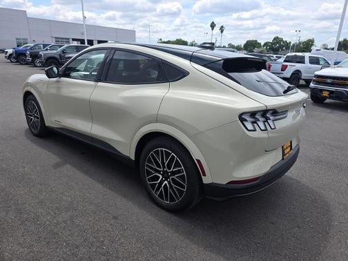 DESERT SAND 2025 Ford Mustang Mach-E PREMIUM