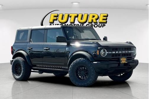 SHADOW BLACK 2025 Ford Bronco BIG BEND