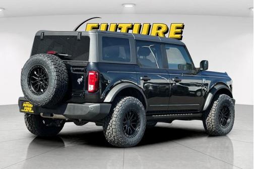SHADOW BLACK 2025 Ford Bronco BIG BEND