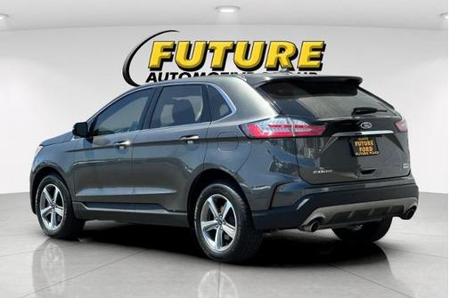 MAGNETIC METALLIC 2019 Ford Edge SEL