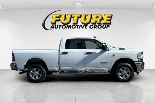 Bright White Clearcoat 2024 RAM 2500 BIG HORN