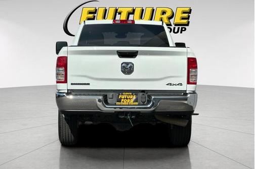 Bright White Clearcoat 2024 RAM 2500 BIG HORN