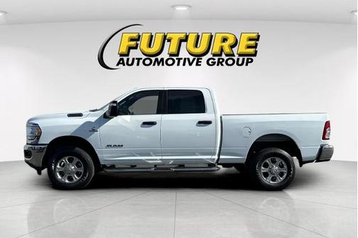 Bright White Clearcoat 2024 RAM 2500 BIG HORN