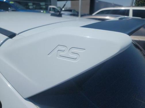 2017 Ford Focus RS BASE