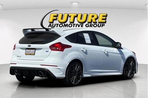 2017 Ford Focus RS BASE