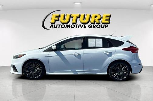 2017 Ford Focus RS BASE