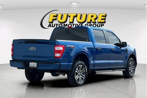 ATLAS BLUE METALLIC 2023 Ford F-150 XL