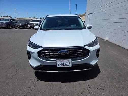 SPACE SILVER METALLIC 2025 Ford Escape PLATINUM
