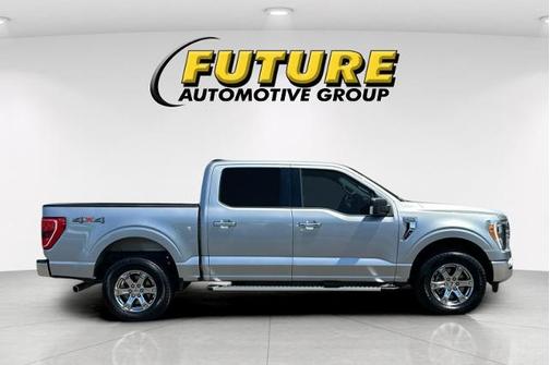 ICONIC SILVER METALLIC 2022 Ford F-150 XLT