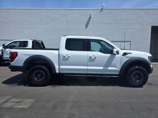 OXFORD WHITE 2023 Ford F-150 RAPTOR