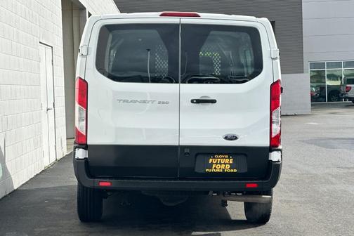 2022 Ford Transit-250 Base