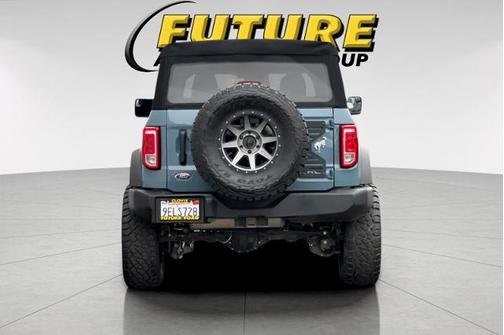 2022 Ford Bronco 