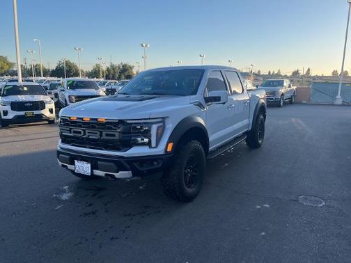 SPACE WHITE METALLIC 2025 Ford F-150 RAPTOR