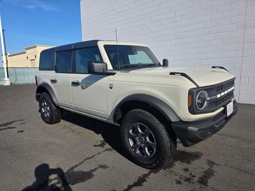 DESERT SAND 2025 Ford Bronco BIG BEND