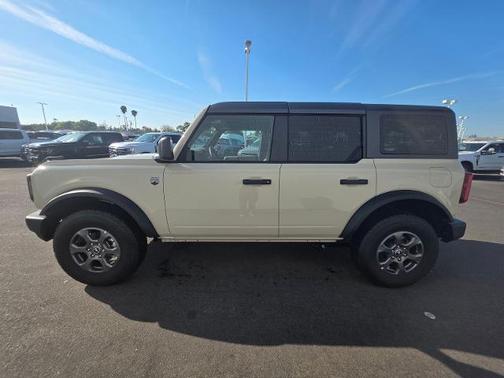 DESERT SAND 2025 Ford Bronco BIG BEND