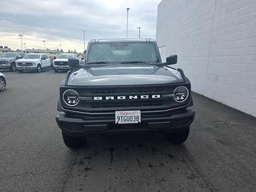 CARBONIZED GRAY METALLIC 2025 Ford Bronco BIG BEND