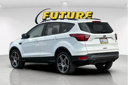 WHITE PLATINUM MET TRI-COAT 2019 Ford Escape SEL