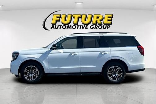 OXFORD WHITE 2025 Ford Expedition ACTIVE