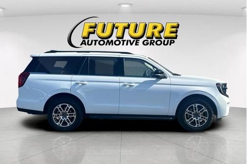 OXFORD WHITE 2025 Ford Expedition ACTIVE