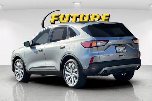 2021 Ford Escape TITANIUM