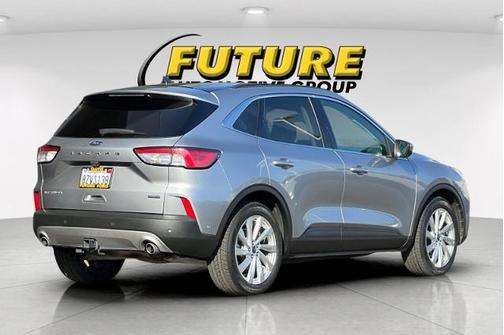 2021 Ford Escape TITANIUM