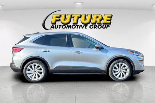 2021 Ford Escape TITANIUM