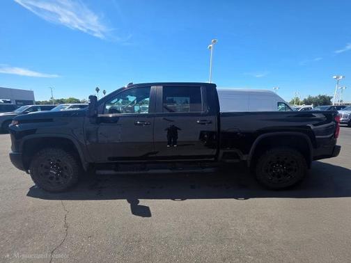 Black 2024 Chevrolet Silverado 2500 LT