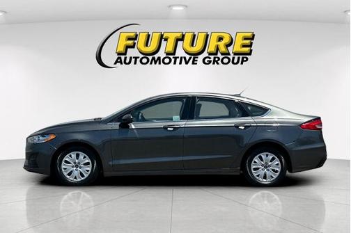 MAGNETIC METALLIC 2019 Ford Fusion S