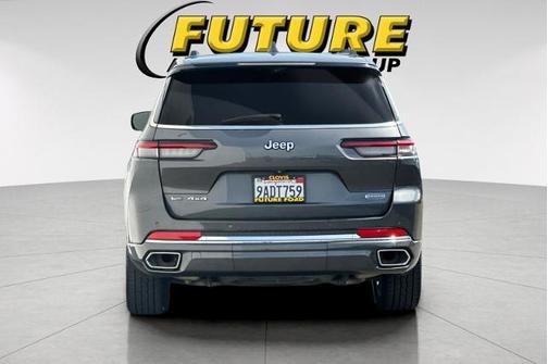 2022 Jeep Grand Cherokee OVERLAND