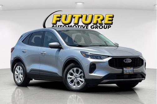 ICONIC SILVER METALLIC 2023 Ford Escape ACTIVE