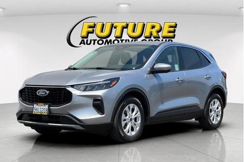 ICONIC SILVER METALLIC 2023 Ford Escape ACTIVE