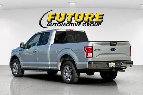 INGOT SILVER 2017 Ford F-150 XLT