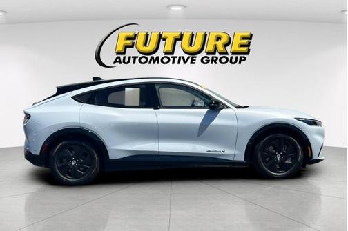 2022 Ford Mustang Mach-E CALIFORNIA ROUTE 1