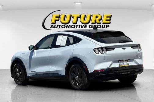 2022 Ford Mustang Mach-E CALIFORNIA ROUTE 1