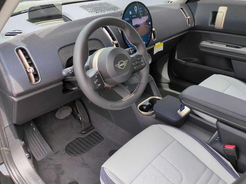 2025 MINI Countryman S
